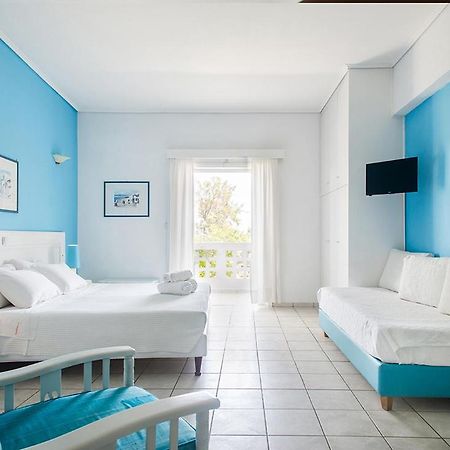 Daphne'S Club Hotel Apartments Xylokastro Esterno foto