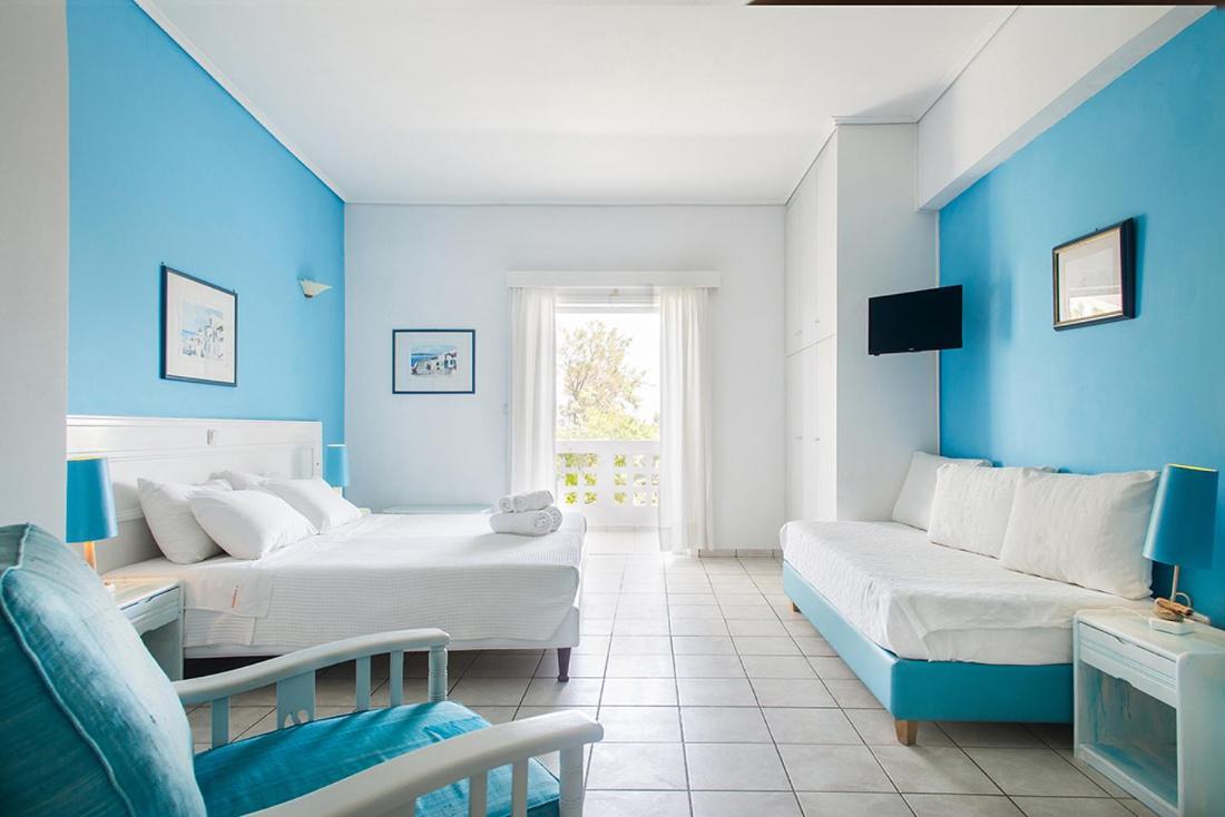 Daphne'S Club Hotel Apartments Xylokastro Esterno foto