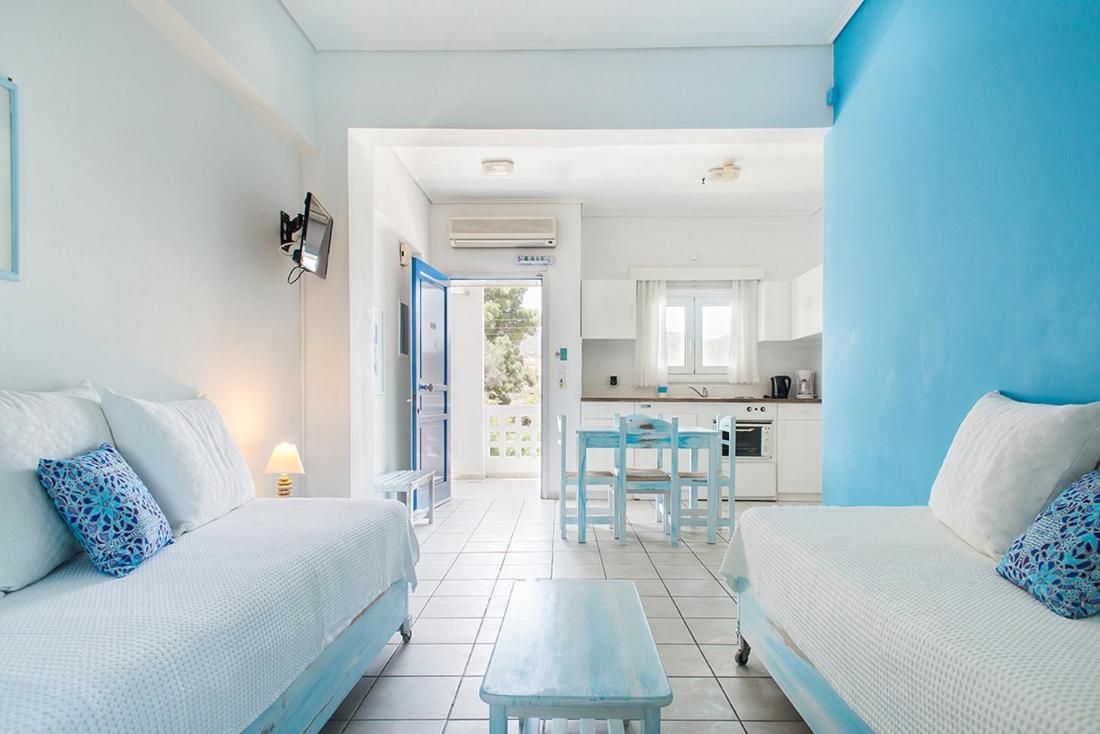 Daphne'S Club Hotel Apartments Xylokastro Esterno foto
