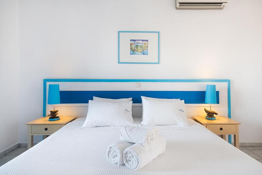 Daphne'S Club Hotel Apartments Xylokastro Esterno foto