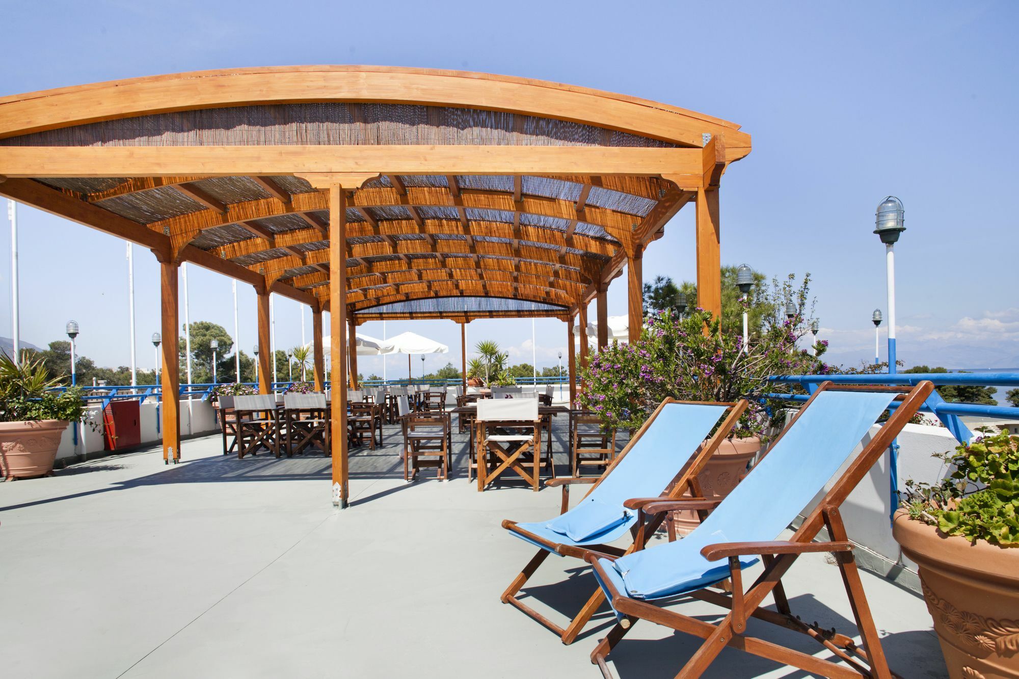 Daphne'S Club Hotel Apartments Xylokastro Esterno foto